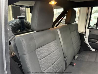 2012 Jeep Wrangler Unlimited Sport   - Photo 18 - Garden City, ID 83714