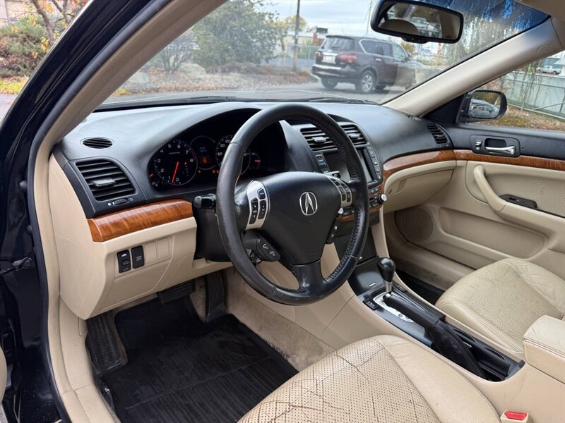 2007 Acura TSX w/Navi 4dr Sedan 5A w/Navigation - Photo 9 - Garden City, ID 83714