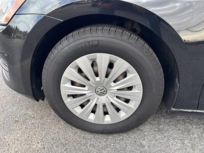 2015 Volkswagen Golf TSI Launch Edition 2dr Hatchback 5M PZEV - Photo 23 - Garden City, ID 83714