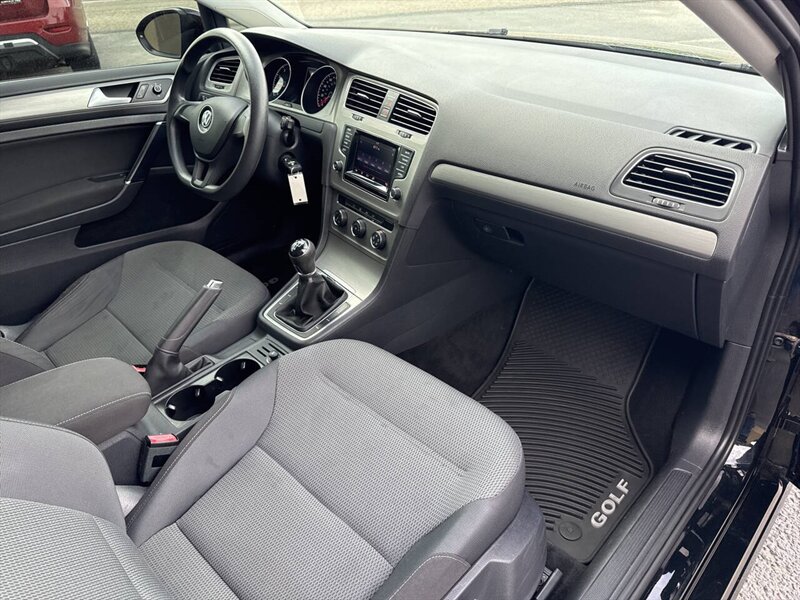 2015 Volkswagen Golf TSI Launch Edition 2dr Hatchback 5M PZEV - Photo 19 - Garden City, ID 83714