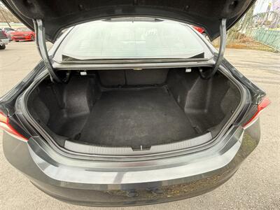 2018 Chevrolet Malibu LT - Photo 17 - Garden City, ID 83714