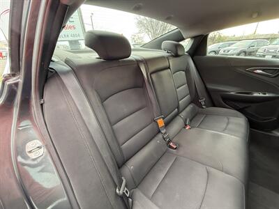 2018 Chevrolet Malibu LT - Photo 18 - Garden City, ID 83714