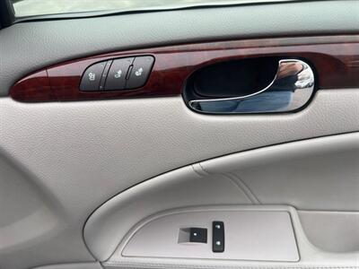 2007 Buick Lucerne CXL V6 4dr Sedan - Photo 30 - Garden City, ID 83714