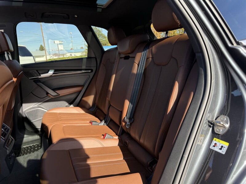 2018 Audi Q5 2.0T quattro Premium Plus AWD 4dr SUV - Photo 12 - Garden City, ID 83714