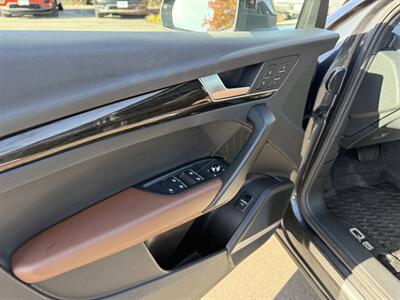 2018 Audi Q5 2.0T quattro Premium Plus AWD 4dr SUV - Photo 8 - Garden City, ID 83714