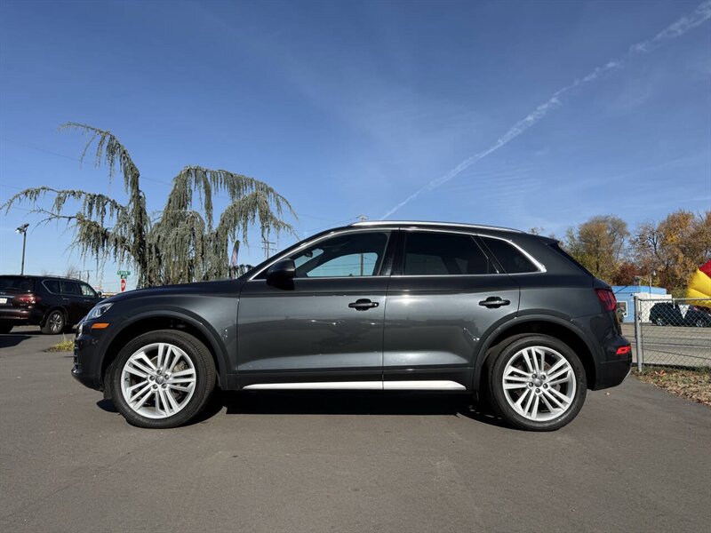 2018 Audi Q5 2.0T quattro Premium Plus AWD 4dr SUV - Photo 4 - Garden City, ID 83714