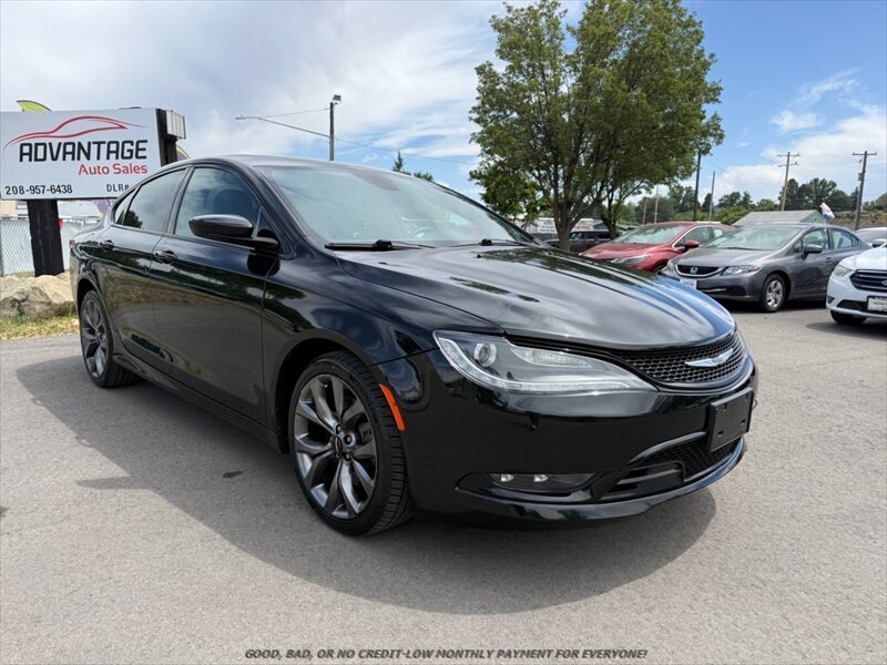 2016 Chrysler 200 S   - Photo 1 - Garden City, ID 83714
