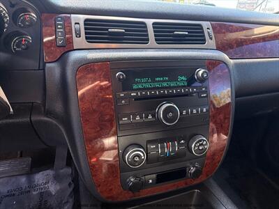 2009 Chevrolet Tahoe LT   - Photo 27 - Garden City, ID 83714