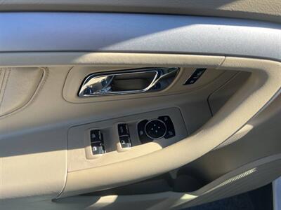 2017 Ford Taurus SEL AWD 4dr Sedan - Photo 21 - Garden City, ID 83714