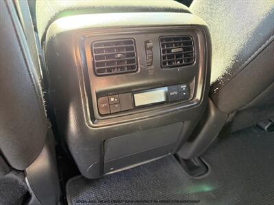 2017 Nissan Pathfinder SV   - Photo 33 - Garden City, ID 83714