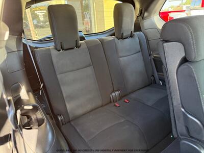 2017 Nissan Pathfinder SV   - Photo 18 - Garden City, ID 83714