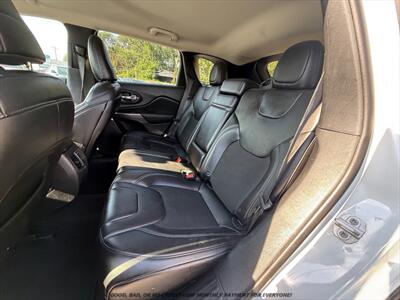 2019 Jeep Cherokee Latitude Plus 4x4 4dr SUV - Photo 15 - Garden City, ID 83714