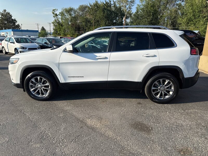 2019 Jeep Cherokee Latitude Plus 4x4 4dr SUV - Photo 4 - Garden City, ID 83714