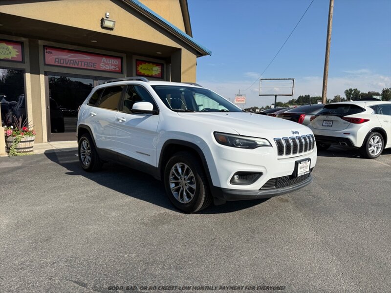 2019 Jeep Cherokee Latitude Plus 4x4 4dr SUV  