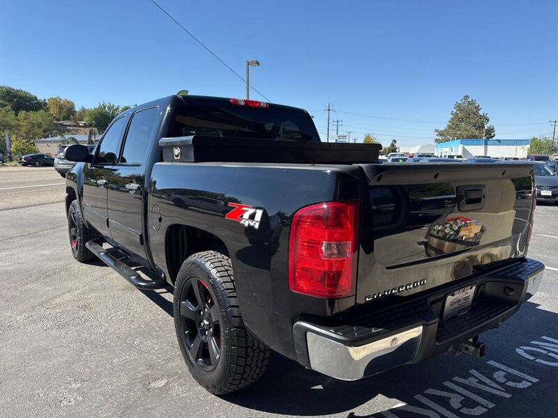 2013 Chevrolet Silverado 1500 LT 4x4 4dr Crew Cab 5.8 ft. SB - Photo 5 - Garden City, ID 83714