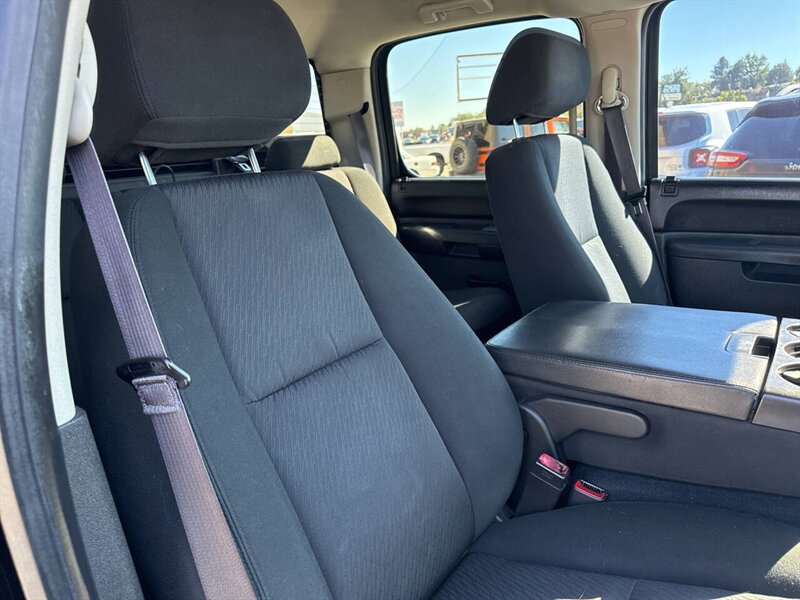 2013 Chevrolet Silverado 1500 LT 4x4 4dr Crew Cab 5.8 ft. SB - Photo 19 - Garden City, ID 83714