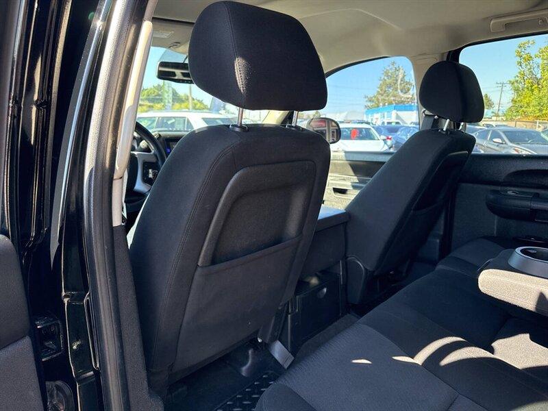 2013 Chevrolet Silverado 1500 LT 4x4 4dr Crew Cab 5.8 ft. SB - Photo 14 - Garden City, ID 83714