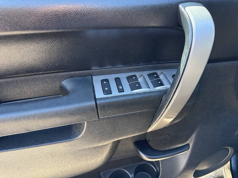 2013 Chevrolet Silverado 1500 LT 4x4 4dr Crew Cab 5.8 ft. SB - Photo 23 - Garden City, ID 83714