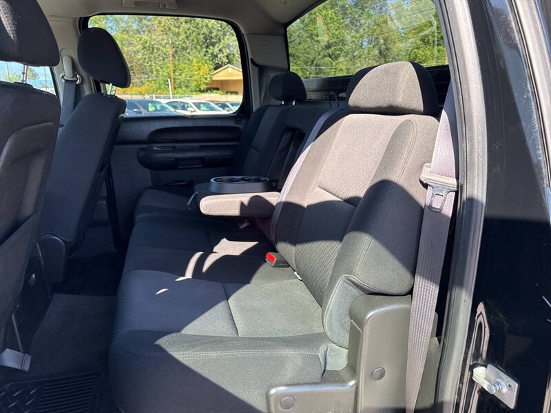 2013 Chevrolet Silverado 1500 LT 4x4 4dr Crew Cab 5.8 ft. SB - Photo 15 - Garden City, ID 83714