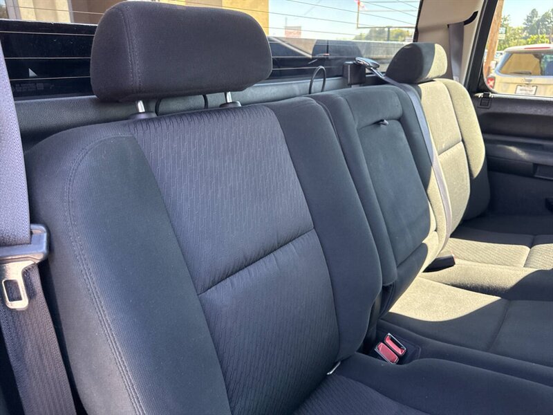 2013 Chevrolet Silverado 1500 LT 4x4 4dr Crew Cab 5.8 ft. SB - Photo 17 - Garden City, ID 83714