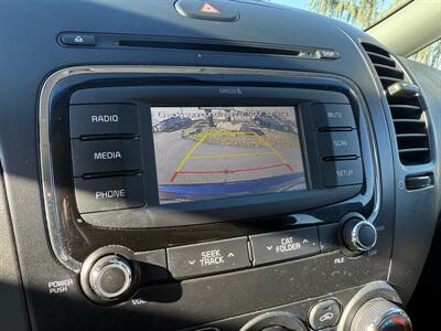 2018 Kia Forte LX - Photo 14 - Garden City, ID 83714