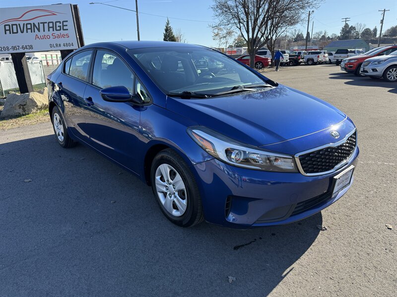 2018 Kia Forte LX   - Photo 1 - Garden City, ID 83714