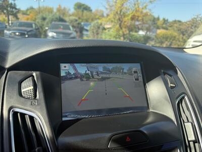 2017 Ford Focus SEL - Photo 13 - Garden City, ID 83714