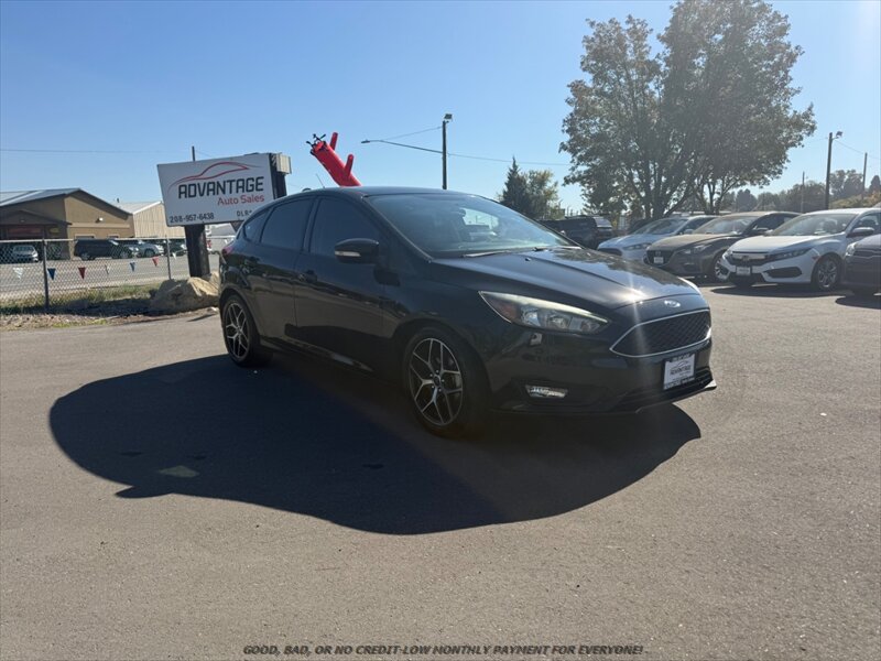 2017 Ford Focus SEL   - Photo 1 - Garden City, ID 83714