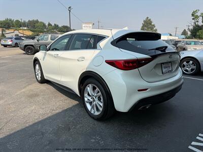 2017 INFINITI QX30 - Photo 5 - Garden City, ID 83714