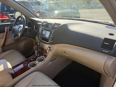 2013 Toyota Highlander 4WD V6 Limited - Photo 23 - Garden City, ID 83714