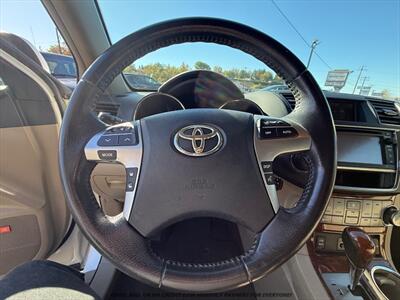 2013 Toyota Highlander 4WD V6 Limited - Photo 27 - Garden City, ID 83714