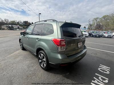 2017 Subaru Forester 2.5i Premium   - Photo 5 - Garden City, ID 83714