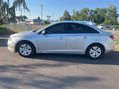 2016 Chevrolet Cruze Limited LS Auto 4dr Sedan w/1SB - Photo 4 - Garden City, ID 83714