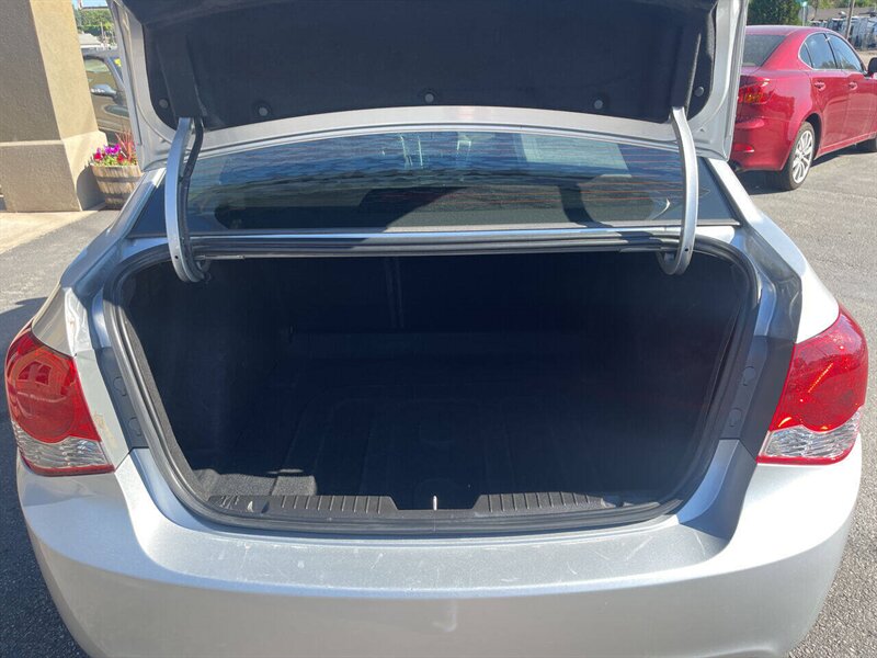 2016 Chevrolet Cruze Limited LS Auto 4dr Sedan w/1SB - Photo 18 - Garden City, ID 83714