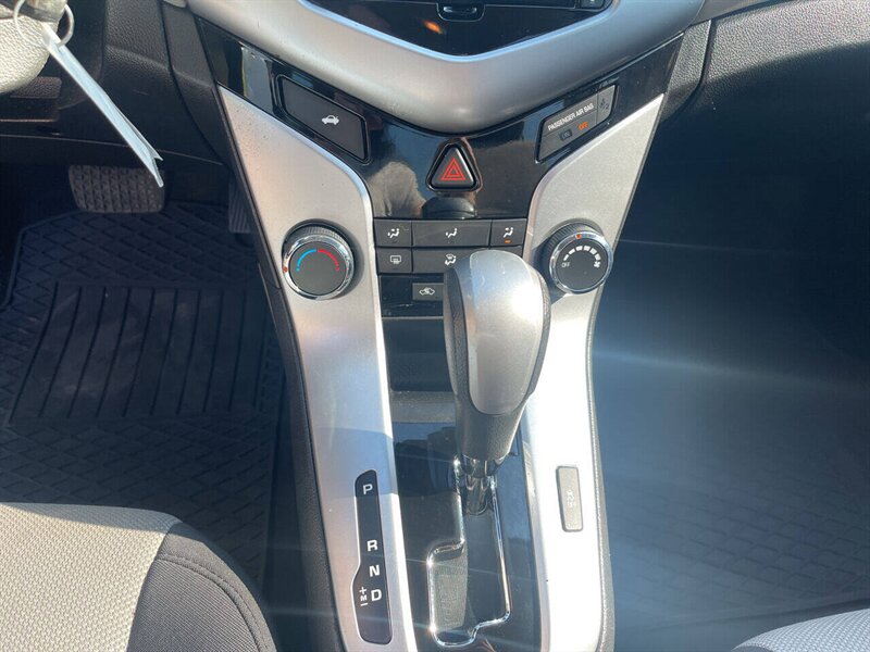 2016 Chevrolet Cruze Limited LS Auto 4dr Sedan w/1SB - Photo 17 - Garden City, ID 83714