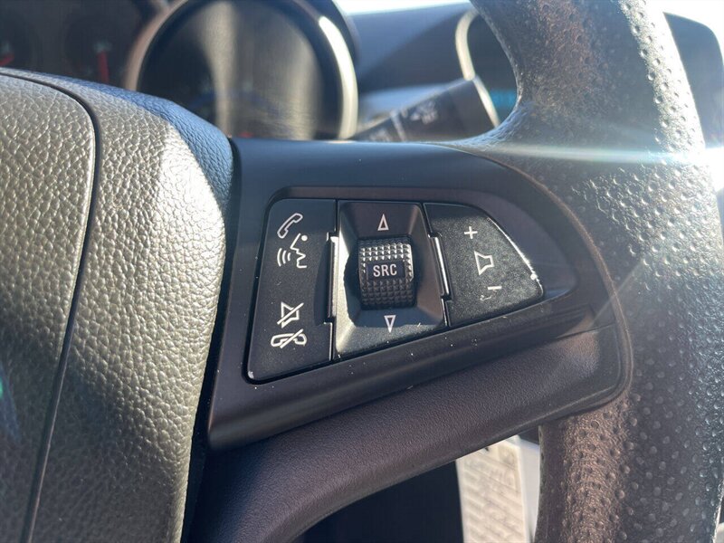 2016 Chevrolet Cruze Limited LS Auto 4dr Sedan w/1SB - Photo 20 - Garden City, ID 83714