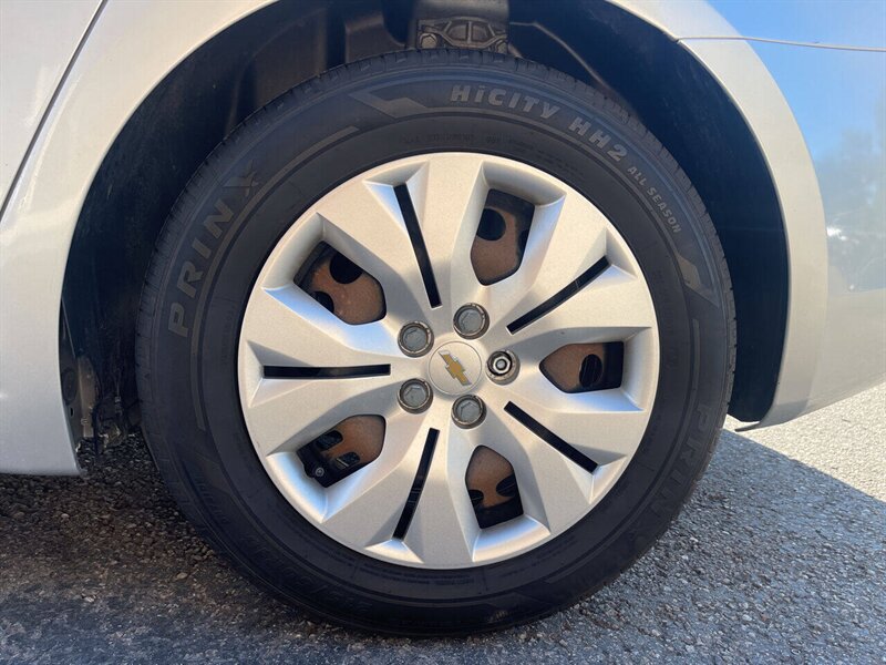 2016 Chevrolet Cruze Limited LS Auto 4dr Sedan w/1SB - Photo 16 - Garden City, ID 83714