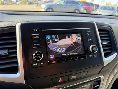 2017 Honda Pilot LX - Photo 12 - Garden City, ID 83714