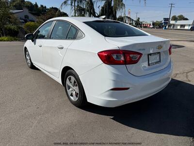2017 Chevrolet Cruze LS Auto   - Photo 5 - Garden City, ID 83714