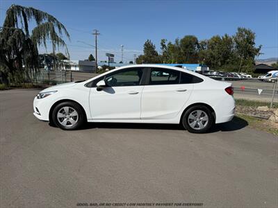 2017 Chevrolet Cruze LS Auto   - Photo 4 - Garden City, ID 83714