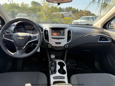 2017 Chevrolet Cruze LS Auto   - Photo 9 - Garden City, ID 83714