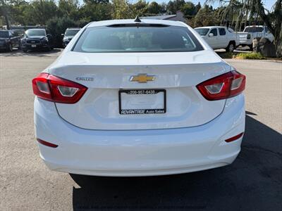 2017 Chevrolet Cruze LS Auto   - Photo 6 - Garden City, ID 83714