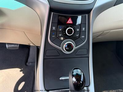 2016 Hyundai ELANTRA SE - Photo 26 - Garden City, ID 83714