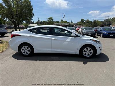 2016 Hyundai ELANTRA SE - Photo 8 - Garden City, ID 83714