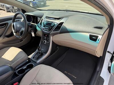 2016 Hyundai ELANTRA SE - Photo 18 - Garden City, ID 83714