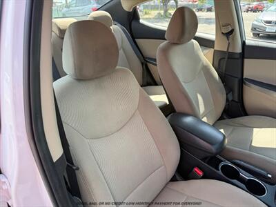2016 Hyundai ELANTRA SE - Photo 17 - Garden City, ID 83714
