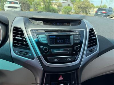 2016 Hyundai ELANTRA SE - Photo 25 - Garden City, ID 83714