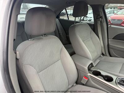 2013 Chevrolet Malibu LS Fleet   - Photo 19 - Garden City, ID 83714