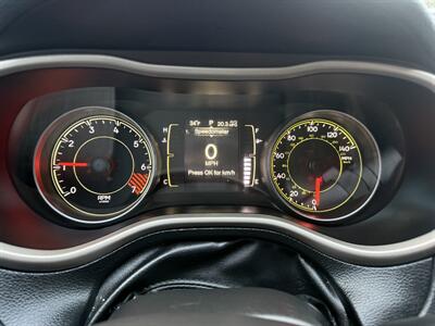 2015 Jeep Cherokee Sport   - Photo 13 - Garden City, ID 83714