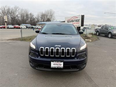 2015 Jeep Cherokee Sport   - Photo 2 - Garden City, ID 83714